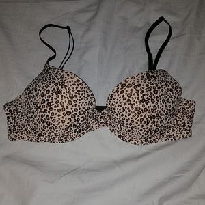 Victoria Secret Body by Victoria leopard print bra